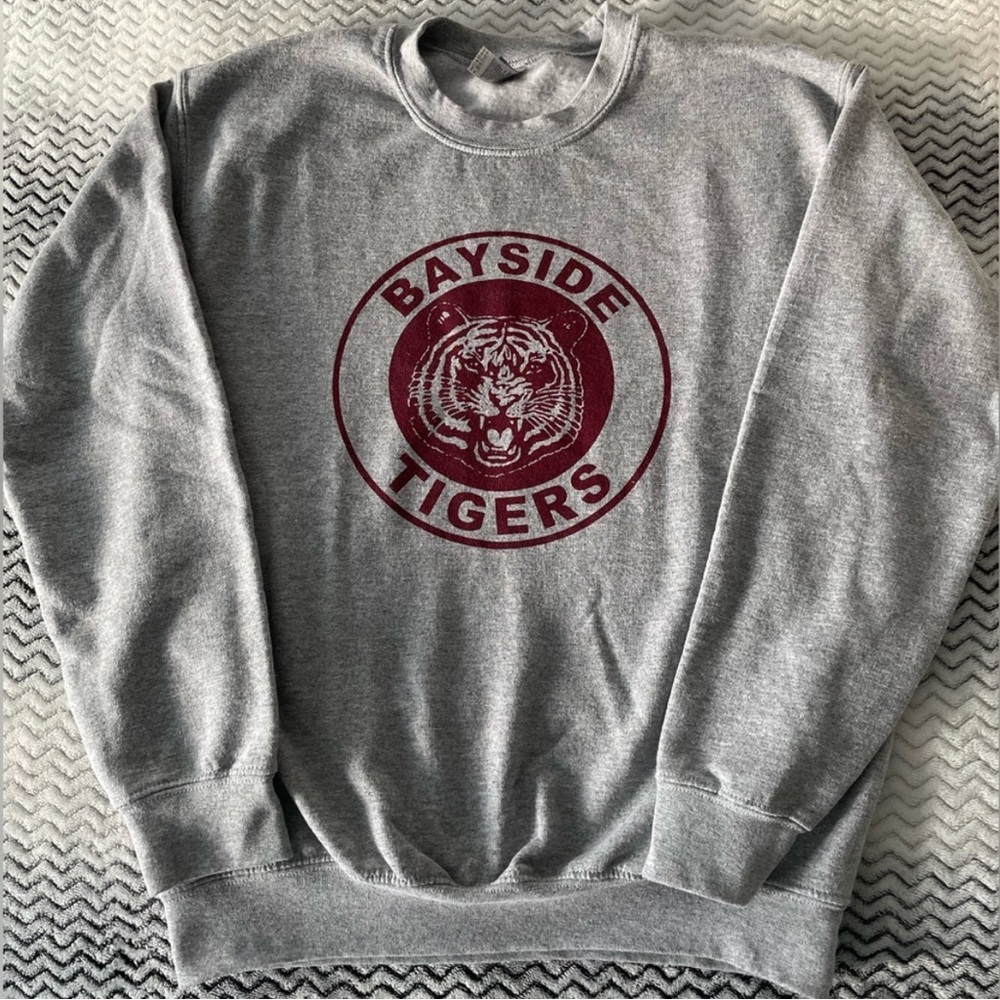Loved Bayside Tigers Gilman Grey & Burgundy Crewneck Sweatshirt SBtB Sweater SzS